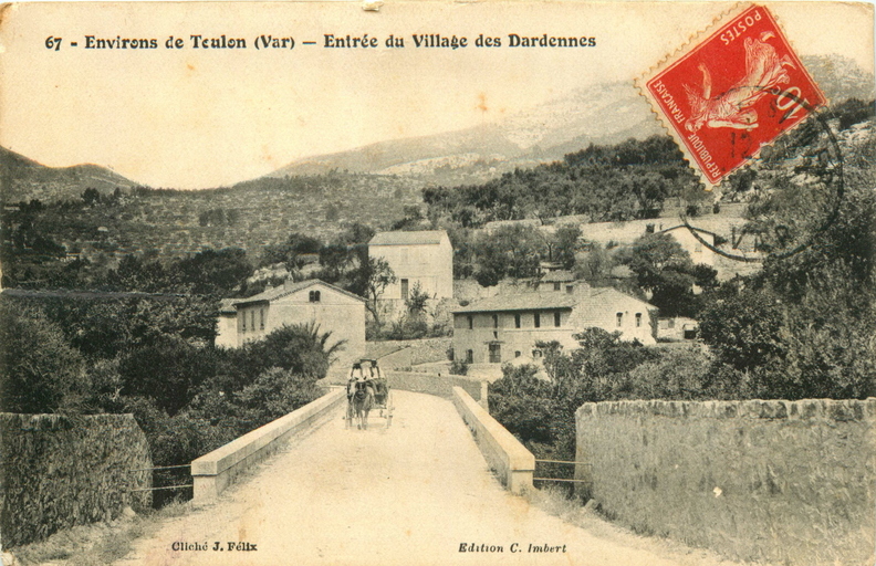 Environs de Toulon (Var) -Entrée du village des Dardennes (Pont Saint-Pierre)