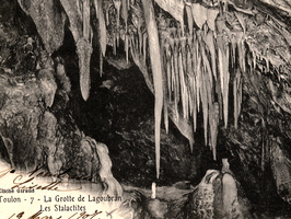 Toulon - La Grotte de Lagoubran - Les Stalactites