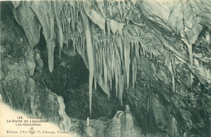 La grotte de Lagoubran - Les stalactites