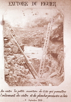 Entrée du Figuier - Au centre la petite ouverture de 0.50 qui permettra l'enlèvement du cintre et du plancher provisoire en bois - 8 septembre 1908