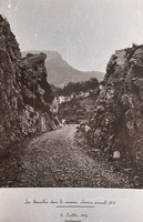 La tranchée dans le nouveau chemin vicinal N°2 - 31 juillet 1912