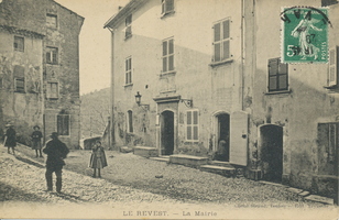 Le Revest - La Mairie