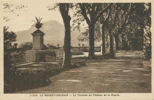La terrasse du Château de la Ripelle