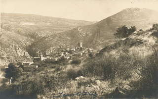 Vue du village depuis la colline