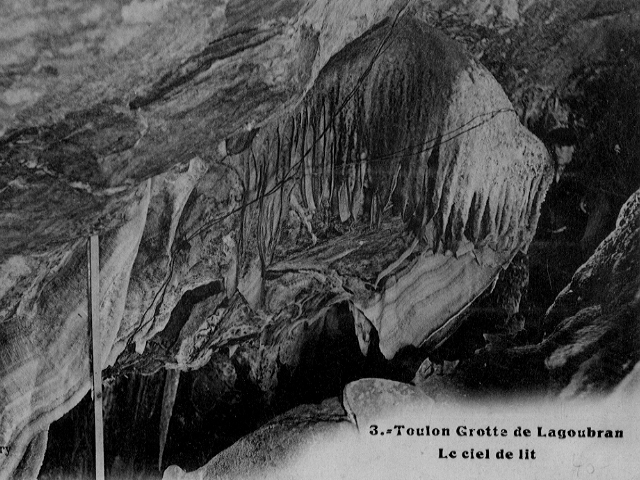Grotte de Lagoubran - Le ciel de lit